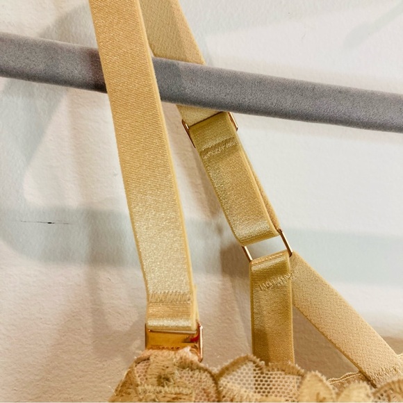 AERIE Sz 34DD Beige Lace Padded Underwire Lace Trimmed Adjustable Strap Bra NEW - Picture 4 of 9